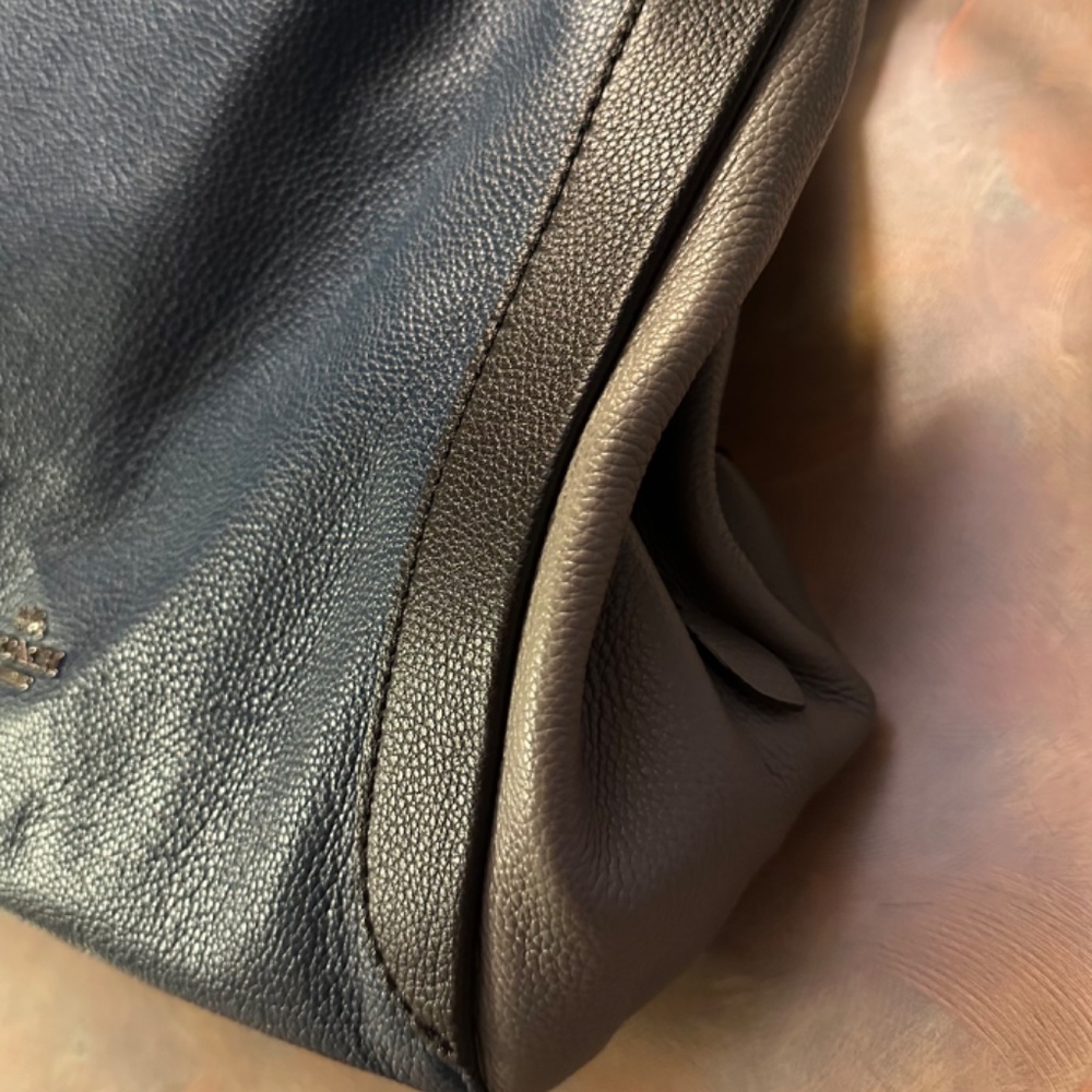 Coach Purse - Picture 8 of 9